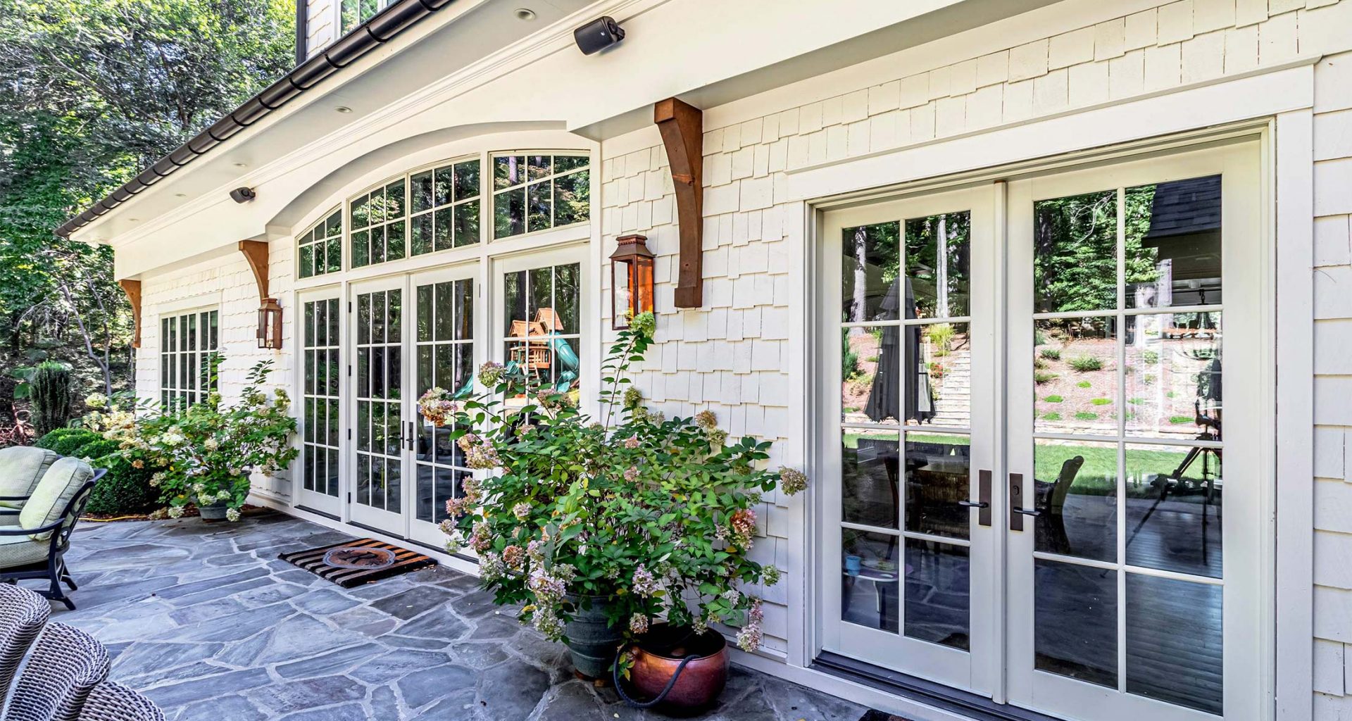 57_Forest_EXTERIOR_11.jpg